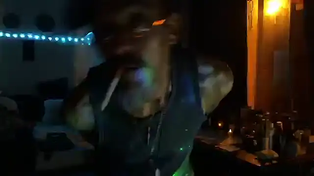 mycock2474u online show from 6, 10, 2025