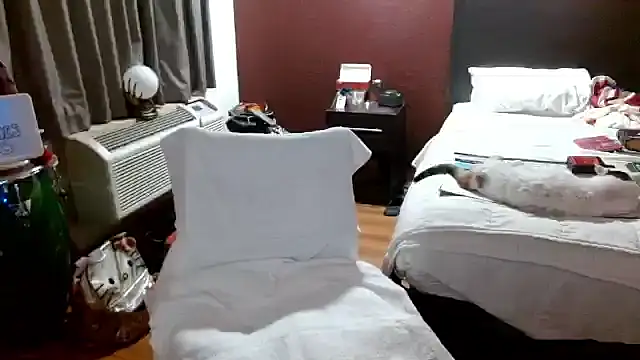 mycock2474u online show from 15, 11, 2025