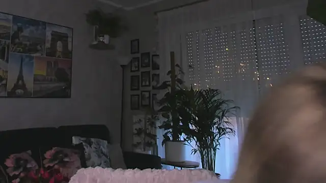 vanessa chat online show from 15, 1, 2025