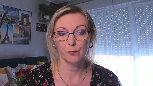 vanessa chat online show from 19, 2, 2025