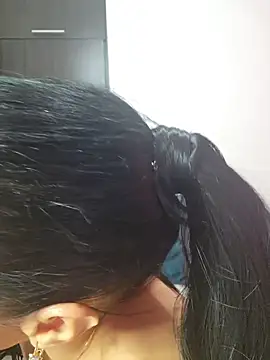 Snapshot of lissglow chatting on 3, 11, 2025 lissglow online show from 3, 11, 2025