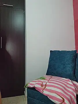 Snapshot of lissglow chatting on 25, 11, 2025 lissglow online show from 25, 11, 2025