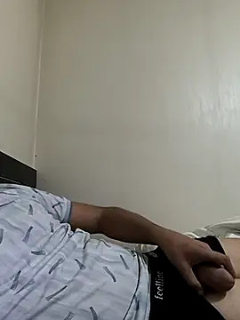 Snapshot of Mahmut_34_34_ chatting on 16, 10, 2025 Mahmut 34 34 online show from 16, 10, 2025