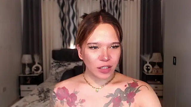 Evalyn Shemale online show from 7, 1, 2026