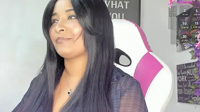 paola ih online show from 26, 12, 2024