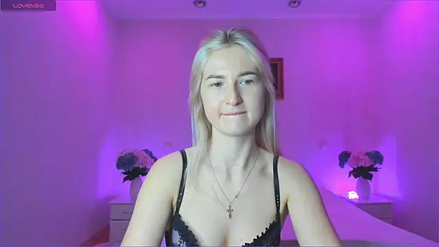 AnnaCarrera online show from 7, 1, 2025