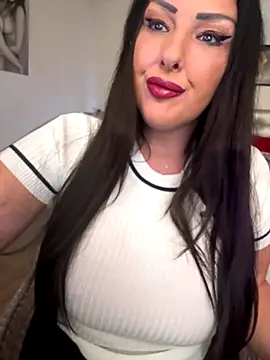 TiffanyRoxx online show from 17, 11, 2025