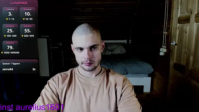 Snapshot of maks_wolfis chatting on 9, 10, 2025 maks wolfis online show from 9, 10, 2025