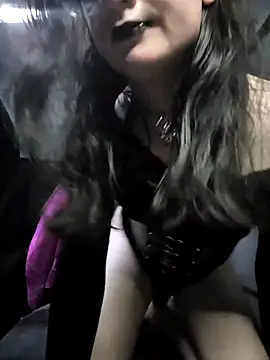 Snapshot of HotysimeHot1 chatting on 14, 11, 2025 HotysimeHot1 online show from 14, 11, 2025