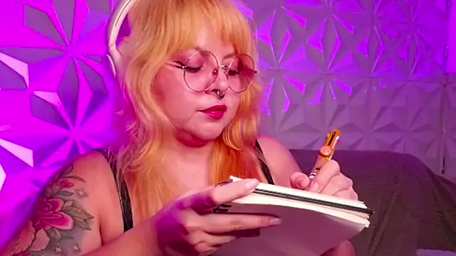 Satyn doll online show from 22, 9, 2025