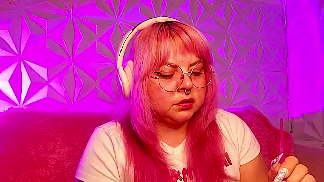 Satyn doll online show from 20, 2, 2026