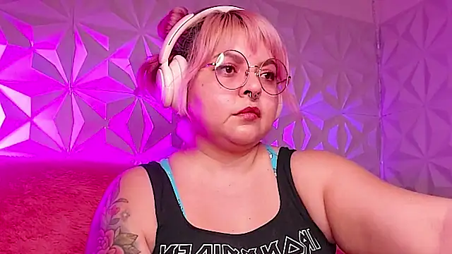 Satyn doll online show from 26, 2, 2026