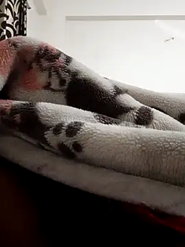 Snapshot of indianguy21 chatting on 20, 12, 2024 indianguy21 online show from 20, 12, 2024