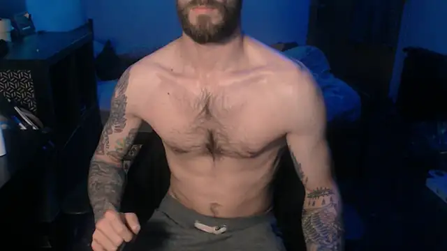 Snapshot of SexxxyLouis chatting on 4, 2, 2025 SexxxyLouis online show from 4, 2, 2025