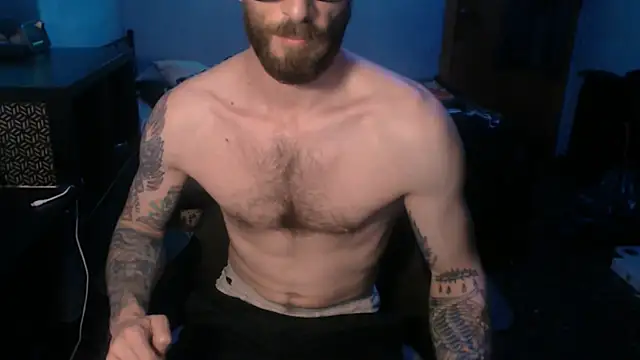 Snapshot of SexxxyLouis chatting on 6, 2, 2025 SexxxyLouis online show from 6, 2, 2025