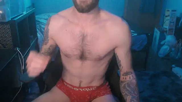 Snapshot of SexxxyLouis chatting on 9, 2, 2025 SexxxyLouis online show from 9, 2, 2025