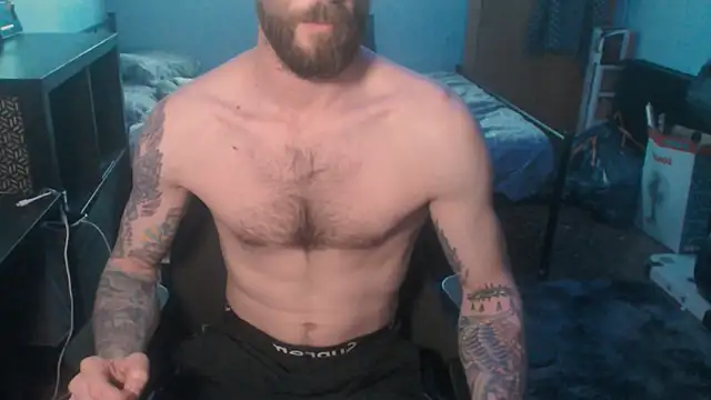 Snapshot of SexxxyLouis chatting on 10, 2, 2025 SexxxyLouis online show from 10, 2, 2025