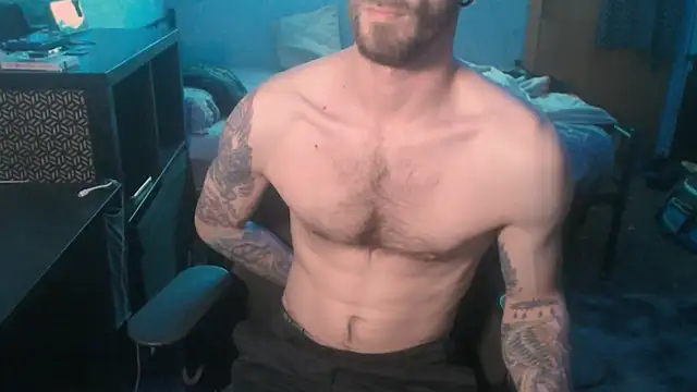 Snapshot of SexxxyLouis chatting on 25, 2, 2025 SexxxyLouis online show from 25, 2, 2025