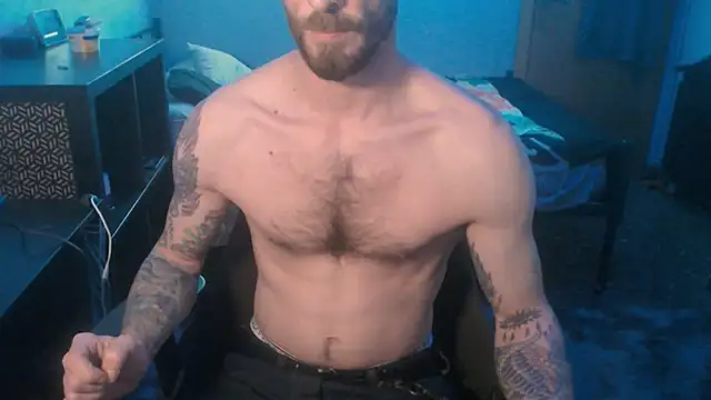 Snapshot of SexxxyLouis chatting on 1, 3, 2025 SexxxyLouis online show from 1, 3, 2025