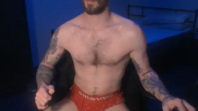 Snapshot of SexxxyLouis chatting on 10, 3, 2025 SexxxyLouis online show from 10, 3, 2025