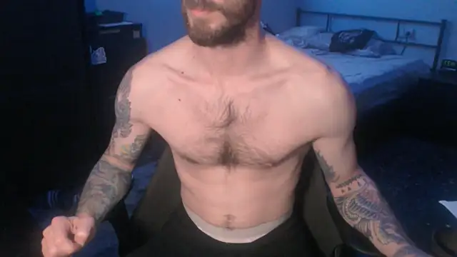 Snapshot of SexxxyLouis chatting on 19, 3, 2025 SexxxyLouis online show from 19, 3, 2025