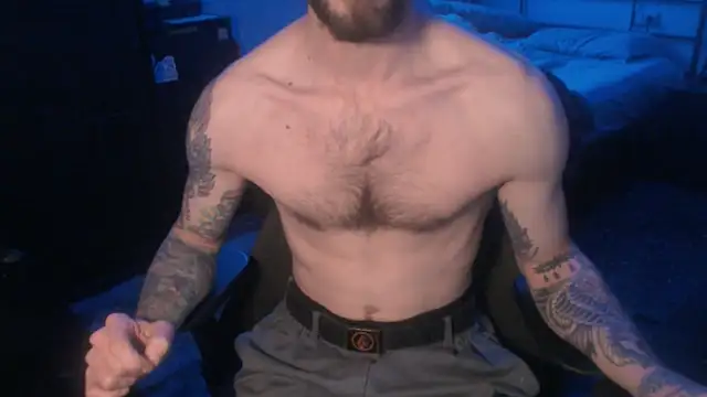 Snapshot of SexxxyLouis chatting on 20, 3, 2025 SexxxyLouis online show from 20, 3, 2025