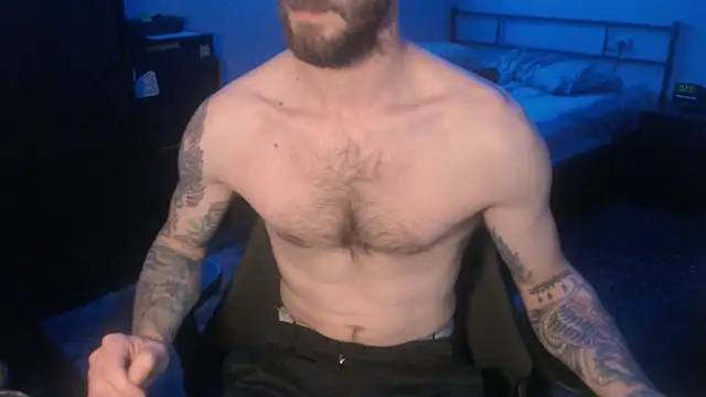 Snapshot of SexxxyLouis chatting on 21, 3, 2025 SexxxyLouis online show from 21, 3, 2025