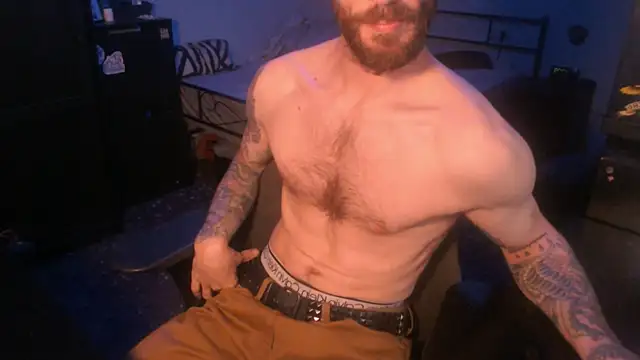 Snapshot of SexxxyLouis chatting on 17, 9, 2025 SexxxyLouis online show from 17, 9, 2025