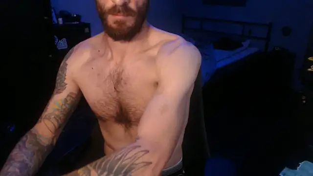 Snapshot of SexxxyLouis chatting on 21, 9, 2025 SexxxyLouis online show from 21, 9, 2025