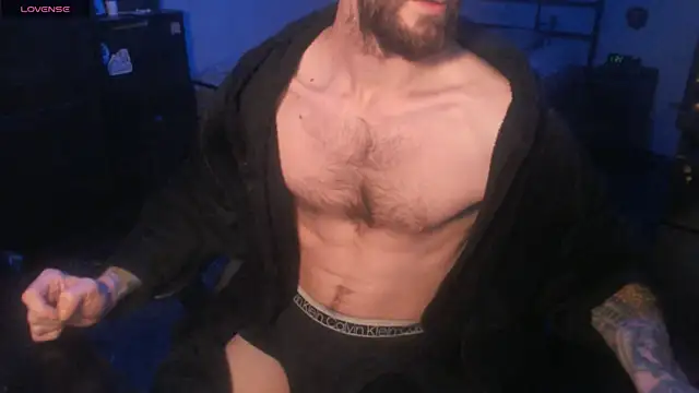 Snapshot of SexxxyLouis chatting on 24, 9, 2025 SexxxyLouis online show from 24, 9, 2025