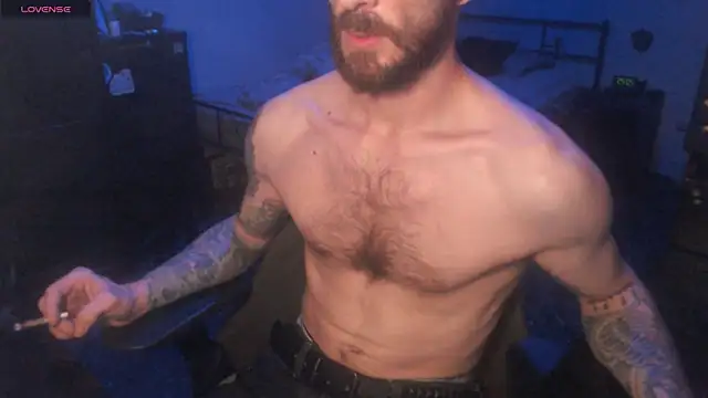 Snapshot of SexxxyLouis chatting on 1, 10, 2025 SexxxyLouis online show from 1, 10, 2025