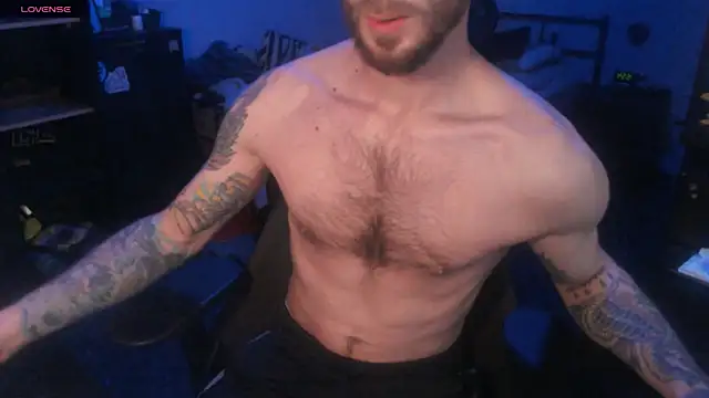 Snapshot of SexxxyLouis chatting on 23, 10, 2025 SexxxyLouis online show from 23, 10, 2025