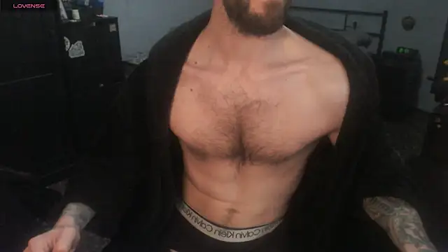 SexxxyLouis online show from 21, 12, 2025