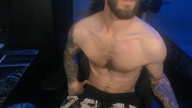 Snapshot of SexxxyLouis chatting on 23, 5, 2026 SexxxyLouis online show from 23, 5, 2026