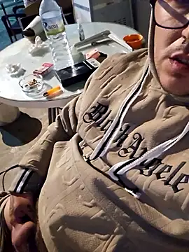 Snapshot of Alex3009 chatting on 24, 11, 2025 Alex3009 online show from 24, 11, 2025