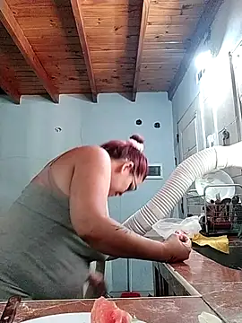 Snapshot of AyantiPonz79 chatting on 1, 3, 2026 AyantiPonz79 online show from 1, 3, 2026