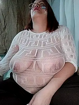 Snapshot of AyantiPonz79 chatting on 19, 7, 2026 AyantiPonz79 online show from 19, 7, 2026