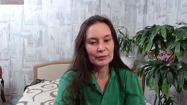 Snapshot of GinaQSoul chatting on 26, 5, 2026 GinaQSoul online show from 26, 5, 2026