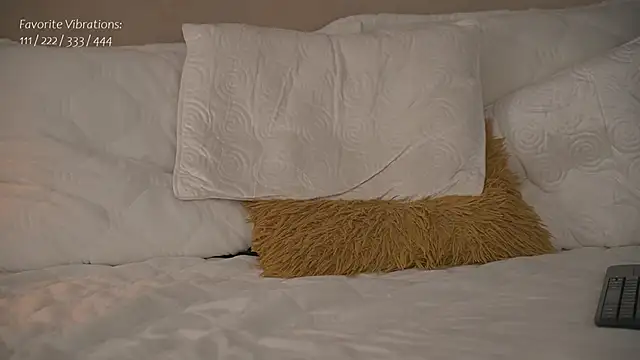 AlyonaX online show from 16, 2, 2025