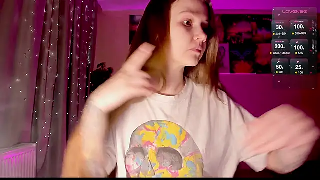 Snapshot of GoodWitch_ chatting on 2, 3, 2025 GoodWitch online show from 2, 3, 2025