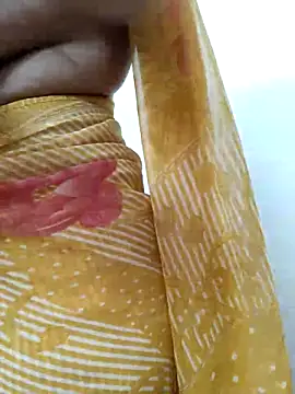 MumbaiMaskGirl online show from 12, 12, 2024