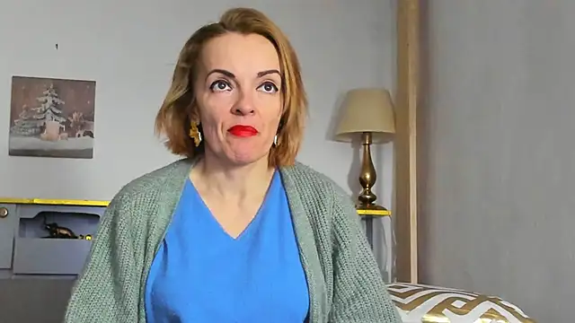 Snapshot of KateConner chatting on 15, 2, 2025 KateConner online show from 15, 2, 2025