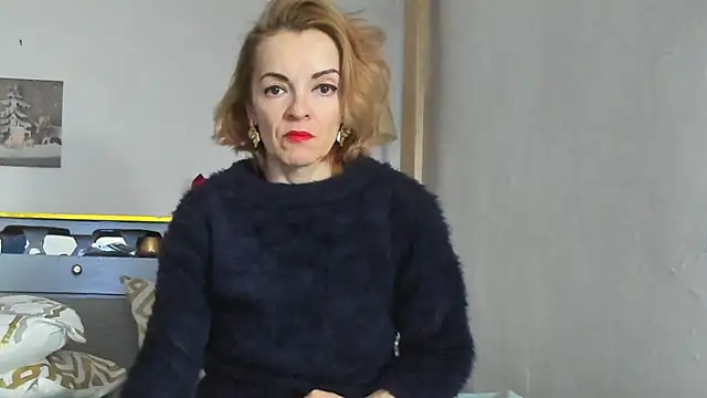 Snapshot of KateConner chatting on 23, 2, 2025 KateConner online show from 23, 2, 2025