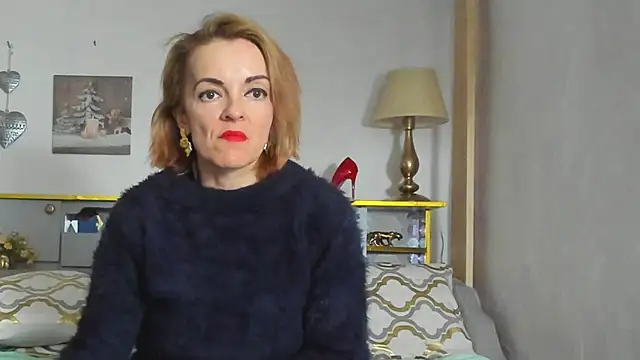 Snapshot of KateConner chatting on 23, 2, 2025 KateConner online show from 23, 2, 2025