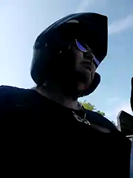 Brenda Berck  online show from 7, 3, 2025