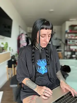 samisamsx online show from 16, 10, 2025