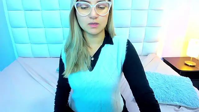 teresasroom  online show from 1, 10, 2025