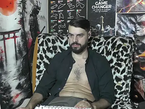 Snapshot of 00george chatting on 20, 11, 2025 00george online show from 20, 11, 2025