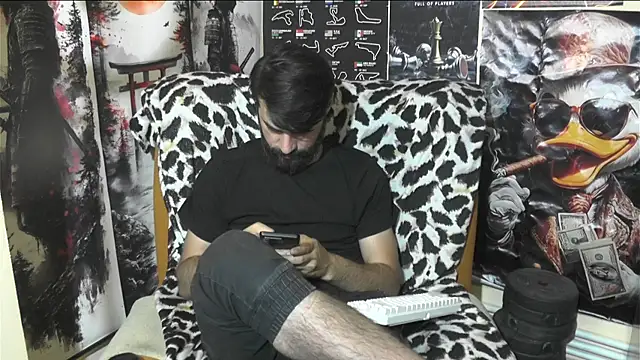 Snapshot of 00george chatting on 26, 5, 2026 00george online show from 26, 5, 2026
