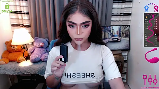 Snapshot of Fantacyoflove chatting on 4, 11, 2025 Fantacyoflove online show from 4, 11, 2025